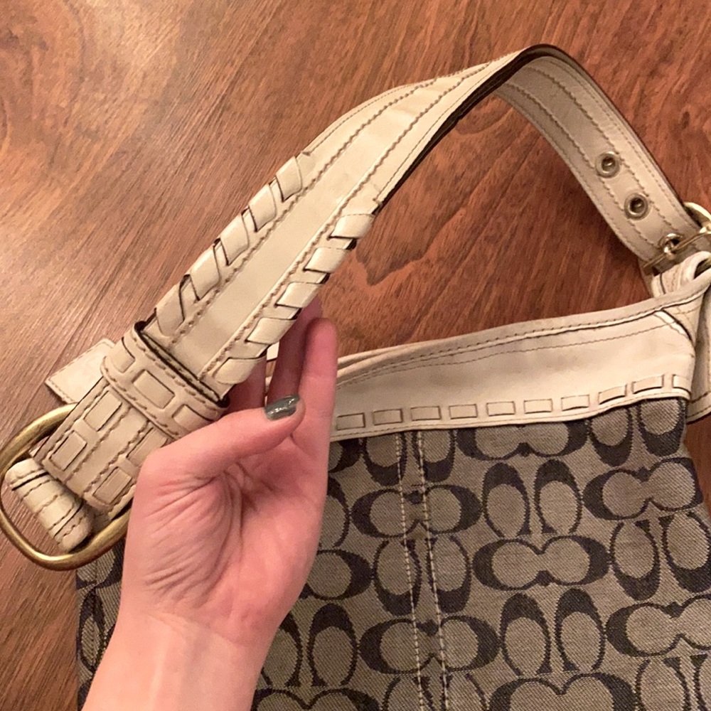 Coach Bag - Picture 6 of 10